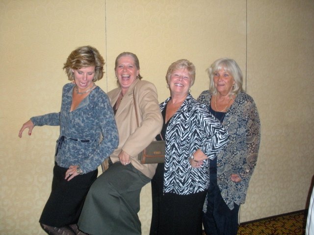 DSCN1286 Twisted Sisters